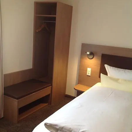 Baeren Hotel 3*