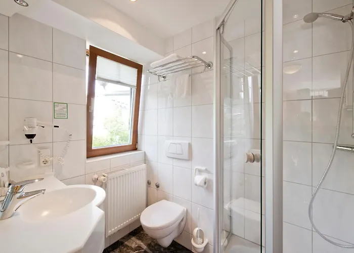 Baeren 3* روتفايل